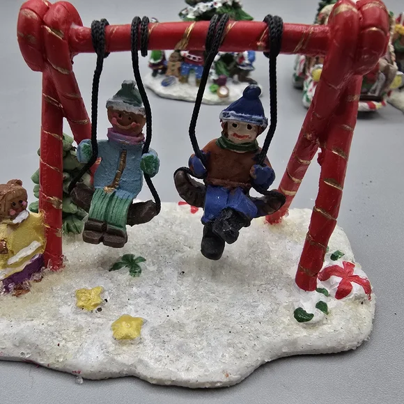 Festive Christmas Village Figurines - Picture 9 of 10